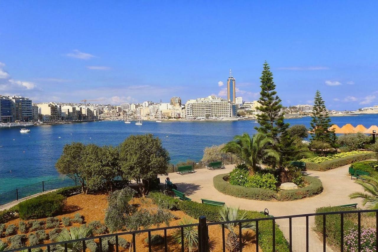 Contemporary, Luxury Apartment With Valletta And Harbour Views Sliema Extérieur photo