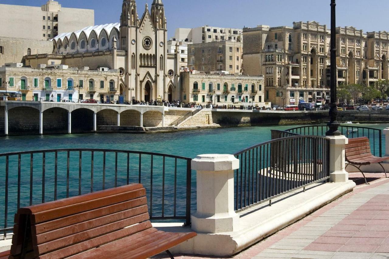 Contemporary, Luxury Apartment With Valletta And Harbour Views Sliema Extérieur photo