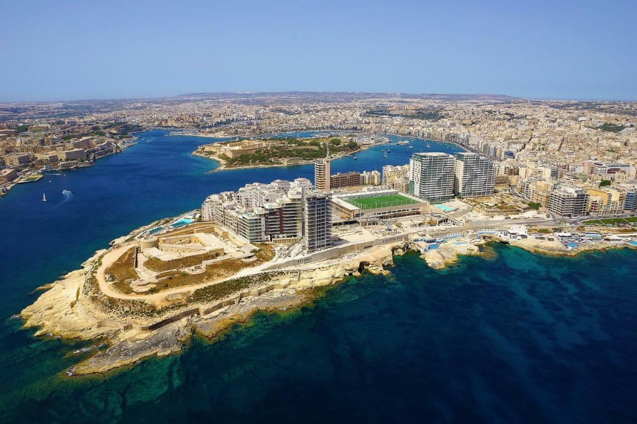 Contemporary, Luxury Apartment With Valletta And Harbour Views Sliema Extérieur photo