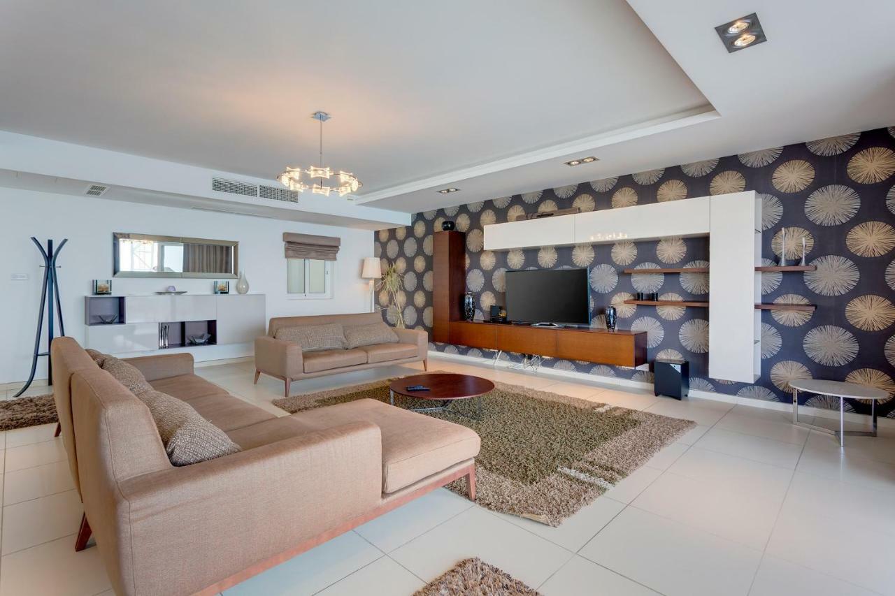 Contemporary, Luxury Apartment With Valletta And Harbour Views Sliema Extérieur photo
